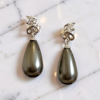 Black Drop Pearl Earrings