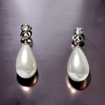 Drop MOP Shell pearl Earring Studs