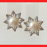 Flower Shape Earring Studs with Freshwater Pearls