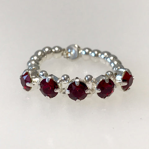 Swarovski Chaton Montees Elasticated Ring