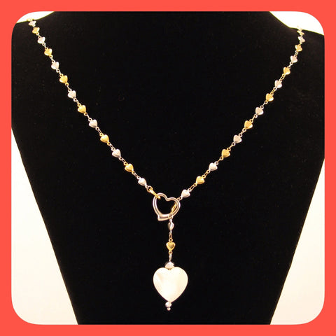 Necklace; hearty necklace